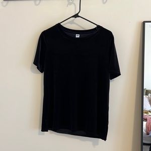 Black velvet Old Navy shirt! New with tags, fits S-M